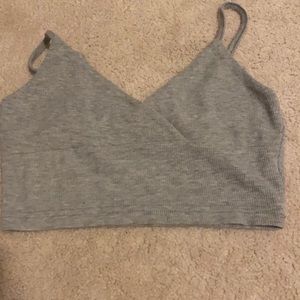 Grey crop with a overlap at the front